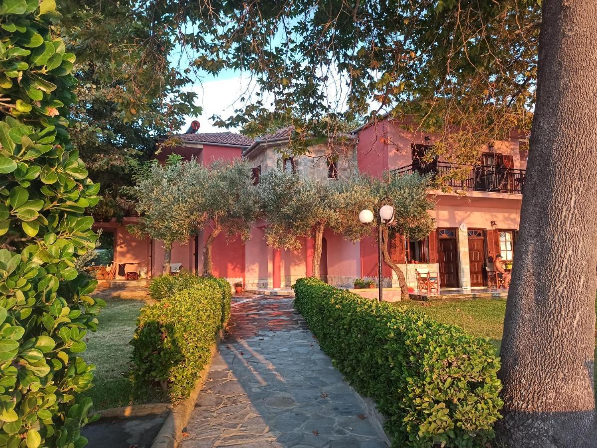 Kókkinon Nerón Paparizou Apartments מראה חיצוני תמונה